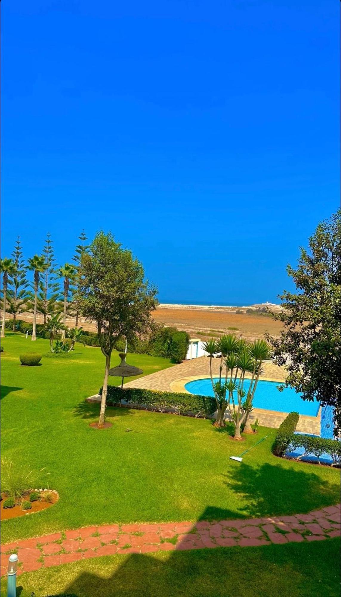 Cozy & Luxurious Apartment With Seaview ブズニカ エクステリア 写真